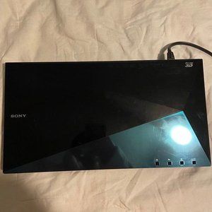Sony 3D blu-ray player No Remote TESTED